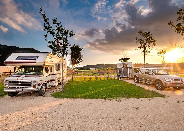 Agricampeggio Le Corniole Camping Affi